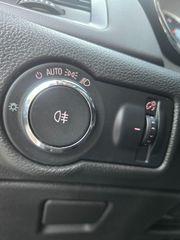Opel Astra 2015-thumb-3