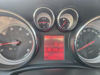 Opel Astra 2015-thumb-7