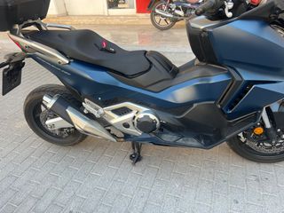 Honda Forza 750 2024-thumb-1