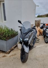 Yamaha XMAX 250 2017 ABS-thumb-1
