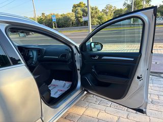 Renault Megane 2017 1.5 DCi NUOVA SPORTER AUTO-thumb-76