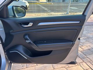 Renault Megane 2017 1.5 DCi NUOVA SPORTER AUTO-thumb-77