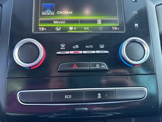 Renault Megane 2017 1.5 DCi NUOVA SPORTER AUTO-thumb-42