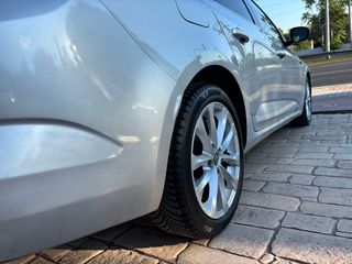 Renault Megane 2017 1.5 DCi NUOVA SPORTER AUTO-thumb-11