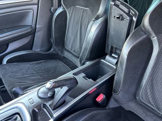 Renault Megane 2017 1.5 DCi NUOVA SPORTER AUTO-thumb-32
