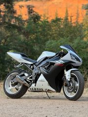Yamaha R 3 2003 R1