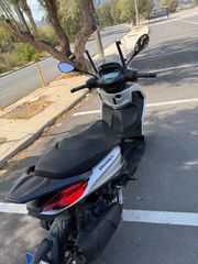 Piaggio Beverly 300 2022-thumb-4