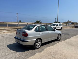 Seat Cordoba 2002-thumb-1