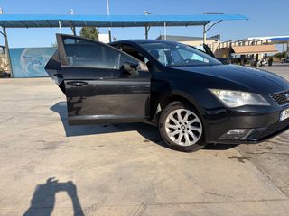Seat Leon 2014 STYLE-thumb-2