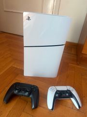 PlayStation digital 1tb με 2 τηλεχειριστήρια