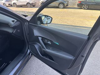 Peugeot 2008 2022 1.2cc - 131hp "ALLURE" ΜΕ BOOK SERVICE ΚΑΙ ΕΓΓΥΗΣΗ-thumb-12