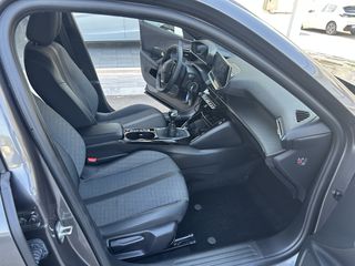 Peugeot 2008 2022 1.2cc - 131hp "ALLURE" ΜΕ BOOK SERVICE ΚΑΙ ΕΓΓΥΗΣΗ-thumb-17