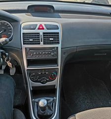 Peugeot 307 2004-thumb-6