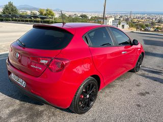 Alfa Romeo Giulietta 2017 1.6 JTDM-2 120HP-thumb-6