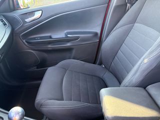 Alfa Romeo Giulietta 2017 1.6 JTDM-2 120HP-thumb-33