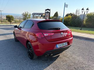 Alfa Romeo Giulietta 2017 1.6 JTDM-2 120HP-thumb-7