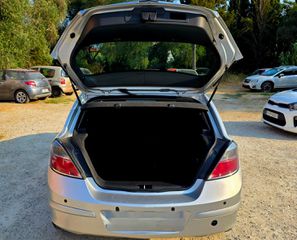 Opel Astra 2007-thumb-4