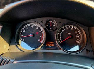 Opel Astra 2007-thumb-7