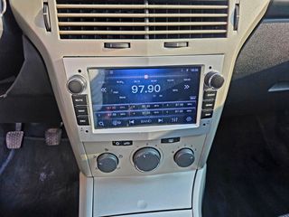 Opel Astra 2007-thumb-8