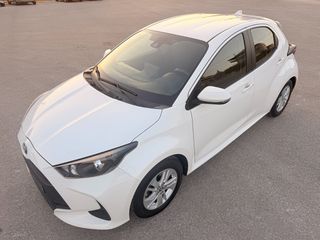 Toyota Yaris 2022 1.5 HYBRID ACTIVE PLUS Εγγύηση Ελληνικής αντιπροσωπείας-thumb-1