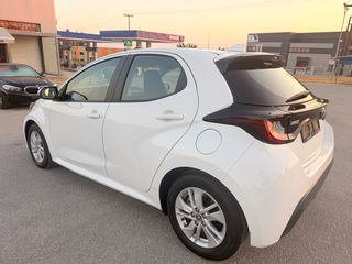 Toyota Yaris 2022 1.5 HYBRID ACTIVE PLUS Εγγύηση Ελληνικής αντιπροσωπείας-thumb-4