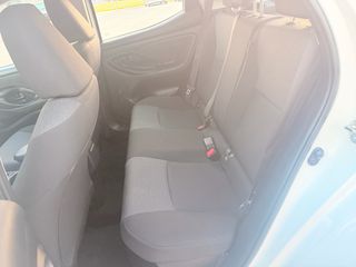 Toyota Yaris 2022 1.5 HYBRID ACTIVE PLUS Εγγύηση Ελληνικής αντιπροσωπείας-thumb-17