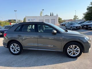 Audi Q3 2022 S-LINE 45 TFSI e-thumb-3