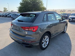 Audi Q3 2022 S-LINE 45 TFSI e-thumb-5