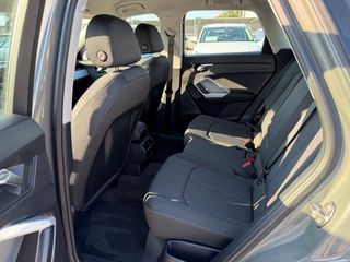 Audi Q3 2022 S-LINE 45 TFSI e-thumb-12