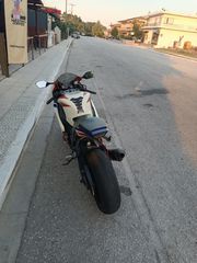 Honda CBR 1000RR 2009-thumb-2
