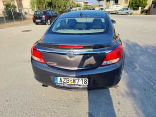 Opel Insignia 2009-thumb-4