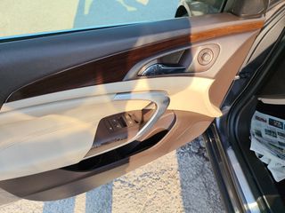 Opel Insignia 2009-thumb-10