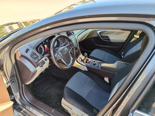 Opel Insignia 2009-thumb-12