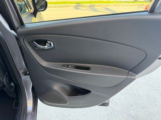 Renault Captur 2017 1.5 DCI HYPNOTIC EDITION-thumb-23