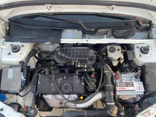 Peugeot 106 1997-thumb-9