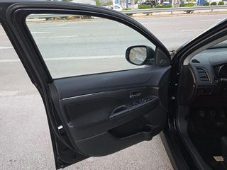 Mitsubishi Asx 2017 1.6 DI-D 4WD KEYLESS FACELIFT-thumb-8