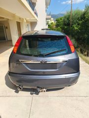 Ford Focus 2003 MK1 Ghia-thumb-2