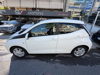 Toyota Aygo 2016 X-PLAY-thumb-5