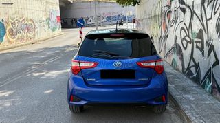 Toyota Yaris 2017 • BI-TONE - HYBRID - FACELIFT •-thumb-8