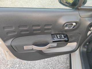 Citroen C3 2021 1.2 PURETECH SHINE! FULL LED!-thumb-17