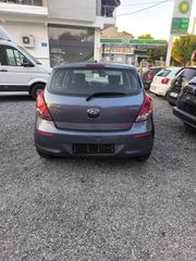 Hyundai i 20 2014-thumb-3