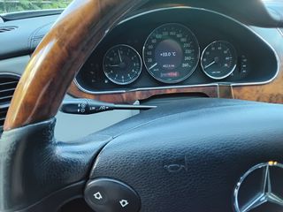 Mercedes-Benz CLK 350 2005-thumb-6