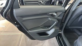 Audi A3 2023 Sportback TFSi / 6 Χρόνια Δωρεάν Service-thumb-43