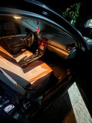 Audi A4 2001 1.6-thumb-13