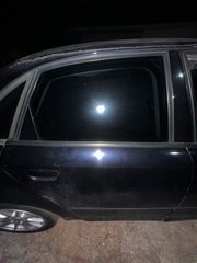 Audi A4 2001 1.6-thumb-15