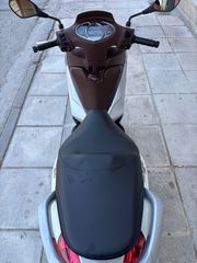 Piaggio Medley 150 2017-thumb-8
