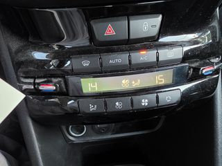 Peugeot 208 2017 1.2 110ps A_L_L_U_R_E CLIMA ZANTEΣ ΦΙΜΕ-thumb-14