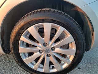 Suzuki Swift 2013-thumb-23