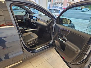 Mercedes-Benz GLA 250 2022 ΠΑΝΟΡΑΜΑ - AMBIENT LIGHT - ΕΛΛΗΝΙΚΗΣ ΑΝΤΙΠΡΟΣΩΠΕΙΑΣ-thumb-31