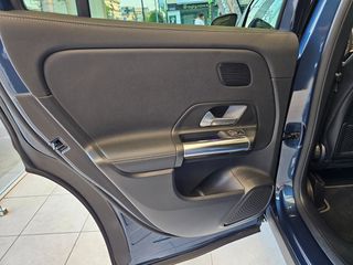 Mercedes-Benz GLA 250 2022 ΠΑΝΟΡΑΜΑ - AMBIENT LIGHT - ΕΛΛΗΝΙΚΗΣ ΑΝΤΙΠΡΟΣΩΠΕΙΑΣ-thumb-36